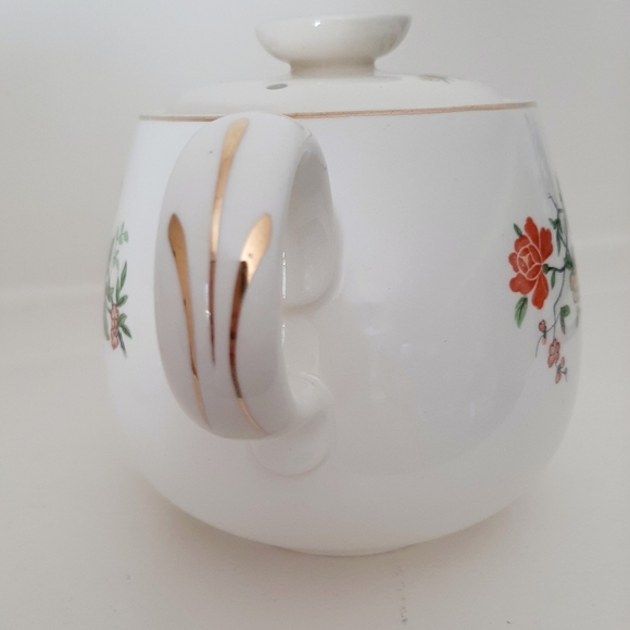 VTG TEAPOT AND CREAMER SET - Picture 9 of 15